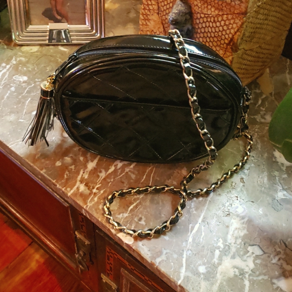 Black Diamond  Quilted Crossbody Bag
